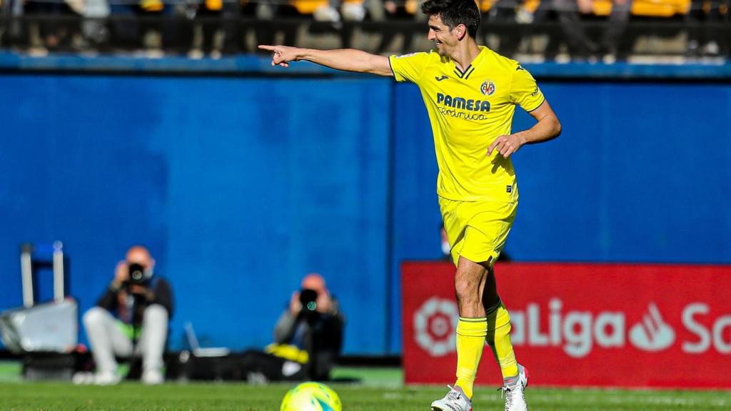 Gerard Moreno celebra un gol con el Villarreal.