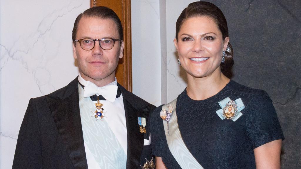 Victoria y Daniel de Suecia en un acto en Estocolmo.