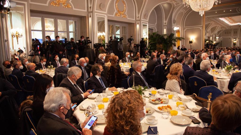 Algunos de los asistentes a la conferencia de Isabel Díaz Ayuso en el Ritz.