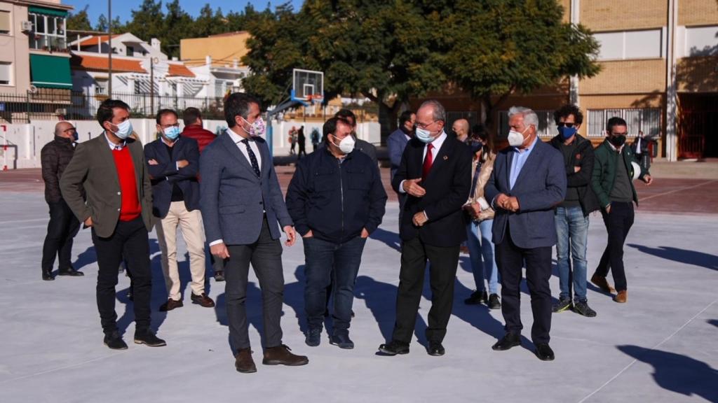 Francisco de la Torre, en el acto de entrega del patio.