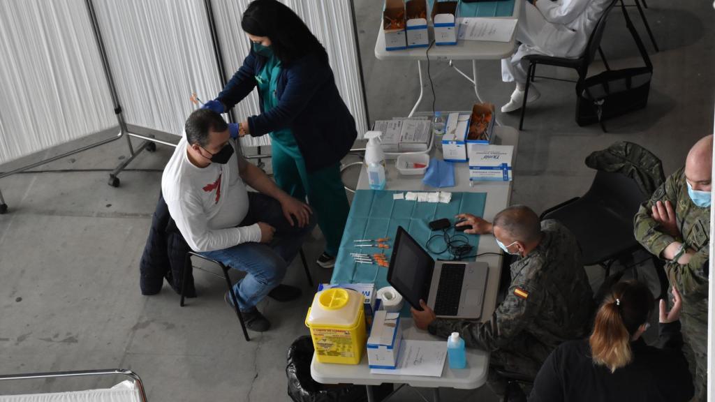 Militares vacunando en Zamora