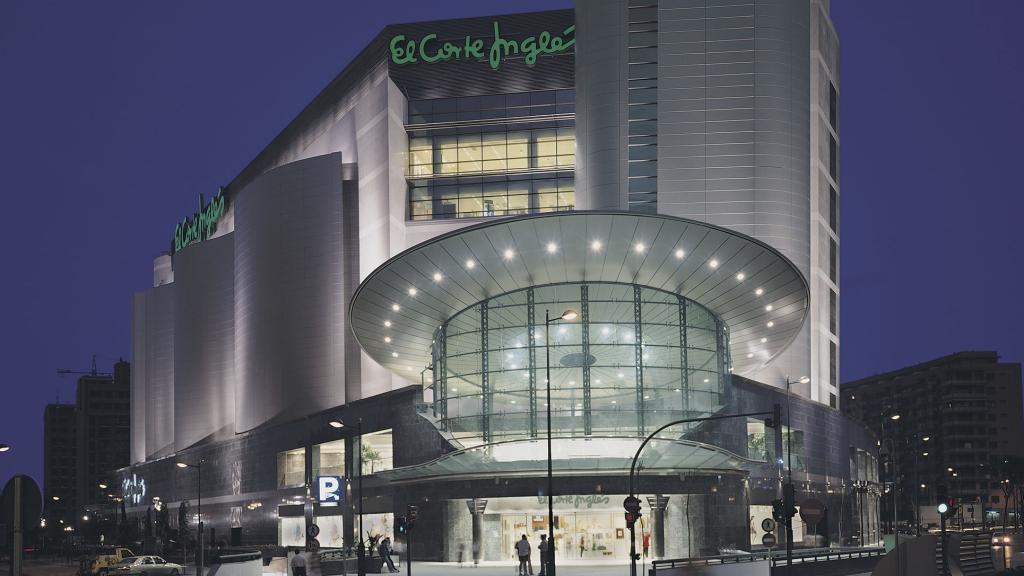 Centro comercial de El Corte Inglés en Valencia.