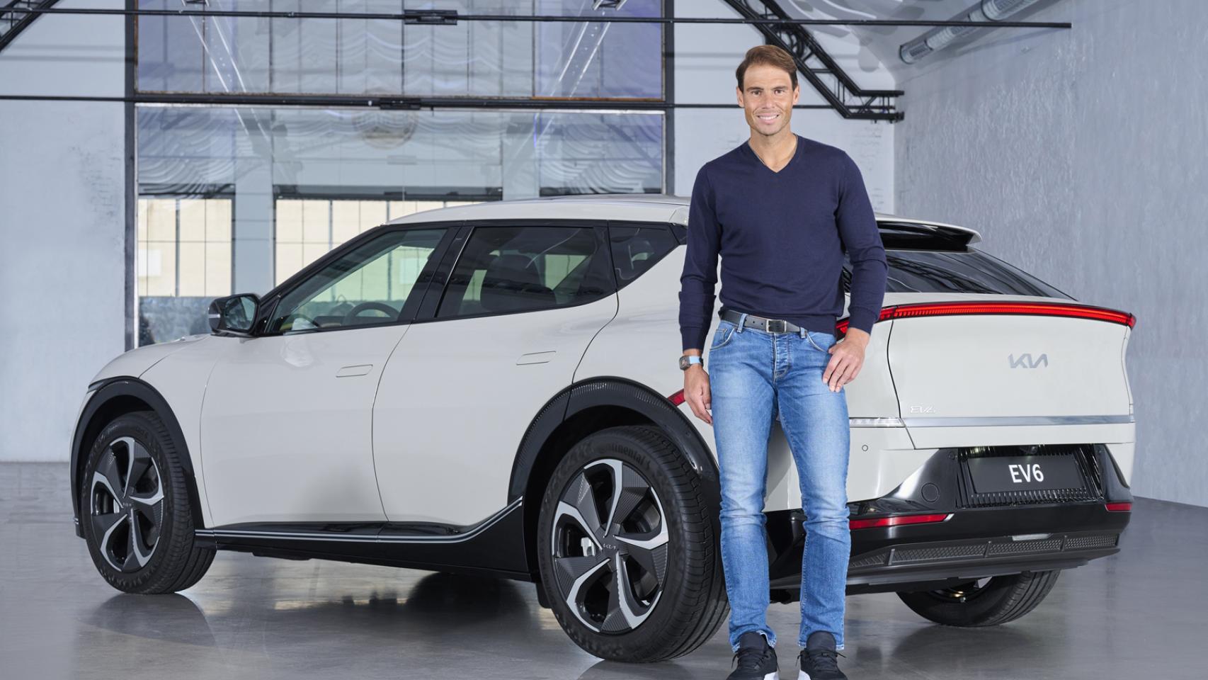 Las 10 razones por las que Rafa Nadal ya conduce un coche eléctrico