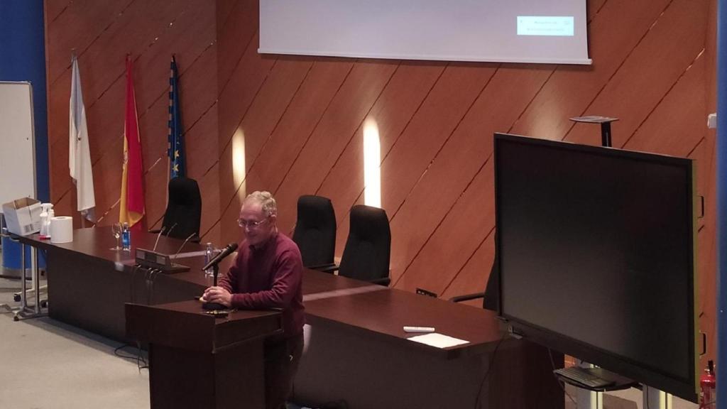 Conferencia de Ángel Carracedo, catedrático de Medicina legal de la Universidade de Santiago de Compostela.