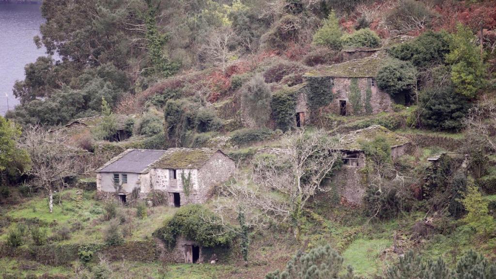 Vista general de la aldea de San Xiao, situada en la Ribeira Sacra