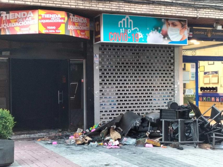 El local calcinado tras la acción del fuego. Fotografía: Daniel Sánchez