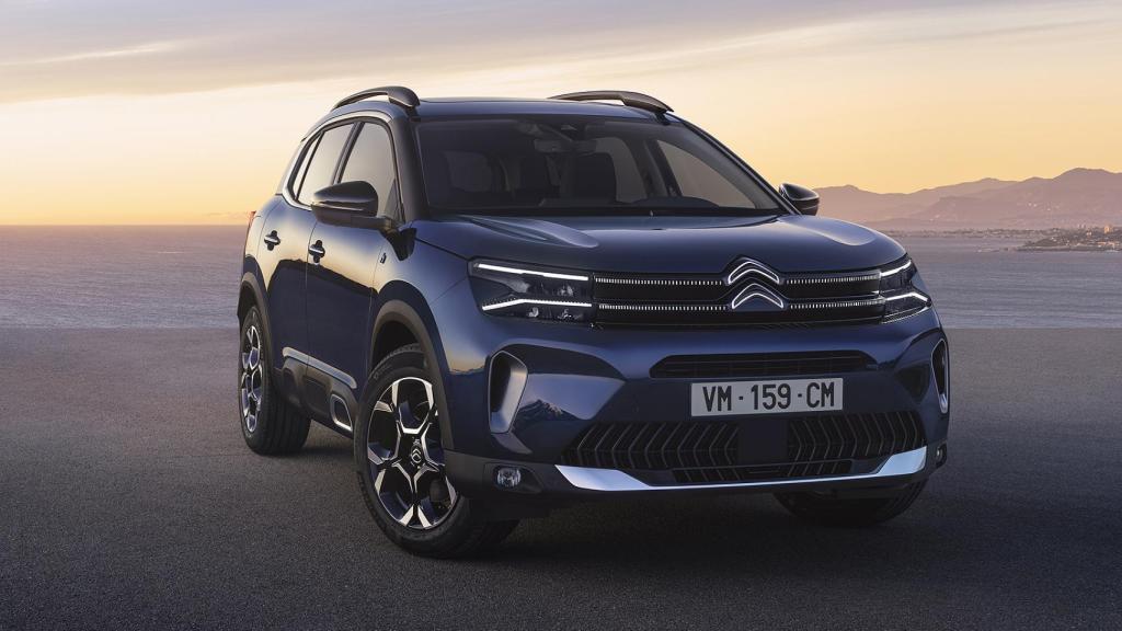 El Citroën C5 Aircross 2022 estrena nuevo diseño.