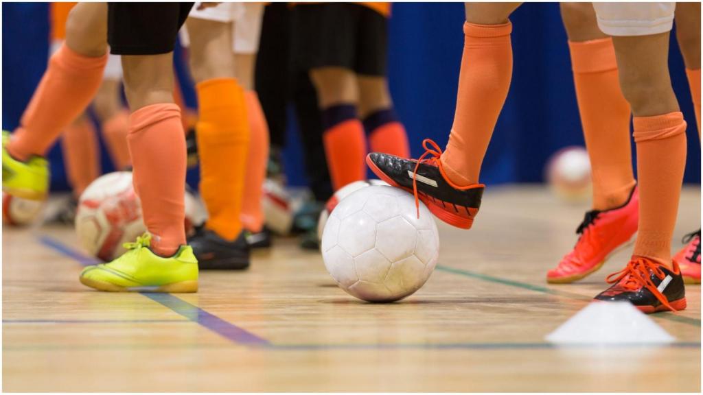 El equipo infantil del Viaxes Amarelle FSF, campeonas del Grupo Norte de Liga Gallega