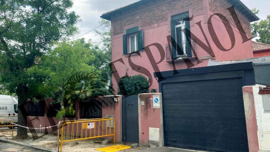 Fachada del chalet adosado en el que se ha instalado la hija de Bertín Osborne tras su separación.