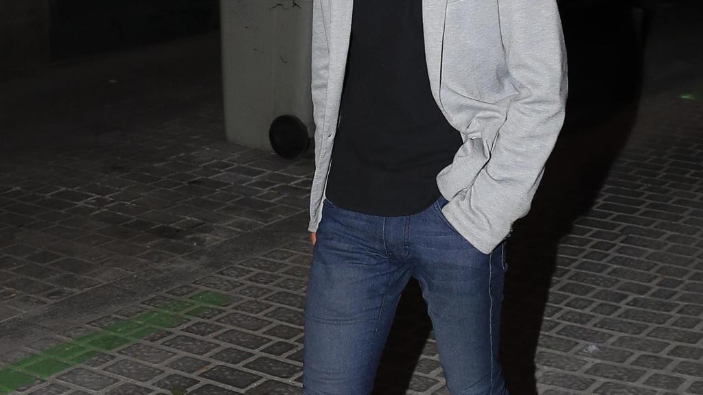 Camilo Blanes Ornelas por las calles de Madrid tras el fallecimiento de su padre, en septiembre de 2019.