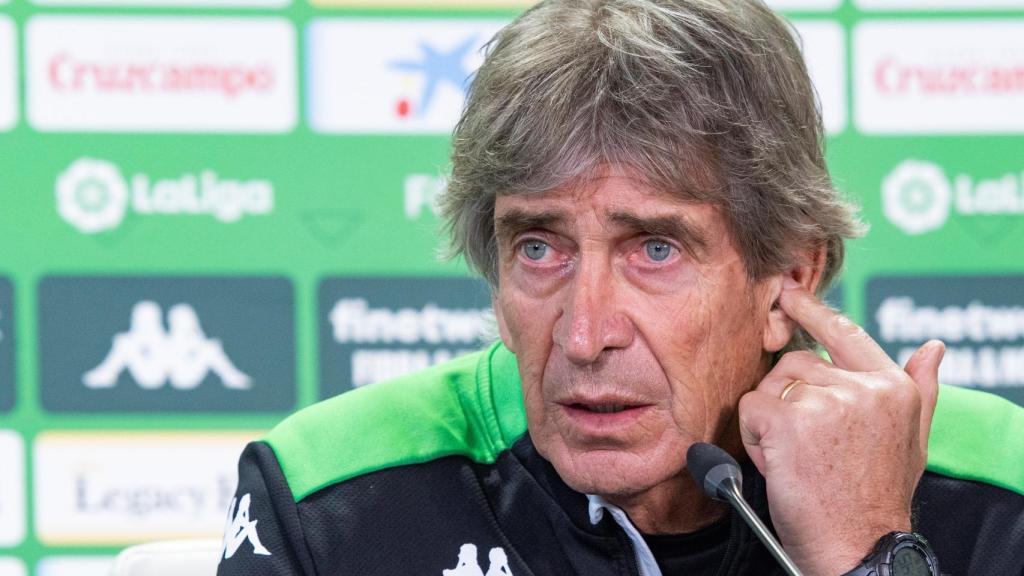 Manuel Pellegrini, en rueda de prensa.