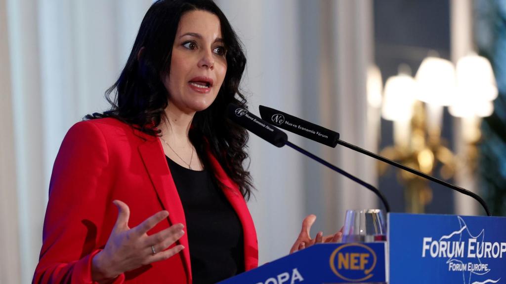 Inés Arrimadas, durante su conferencia en Nueva Economía Fórum.