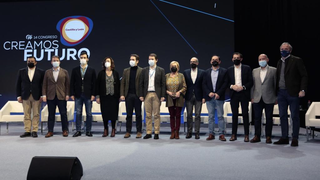 García Egea y Fernández Mañueco, con los presidentes provinciales del PP