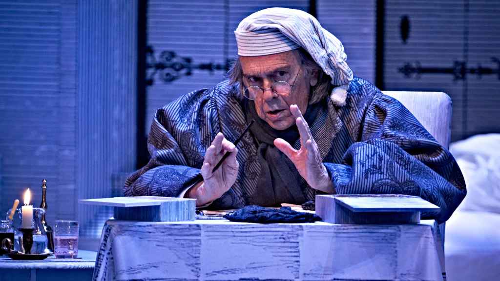 Flotats se volcó en la interpretación de 'El enfermo imaginario'. Foto: Sergio Parra