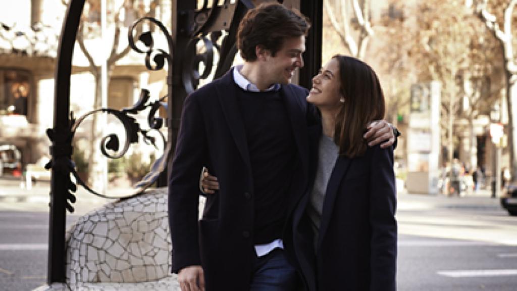 El heredero de la firma nupcial y la americana se casarán en algún lugar de Europa aún por definir.