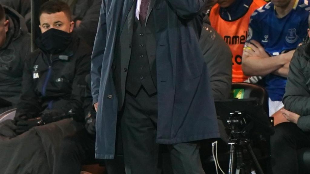 Rafa Benítez, en el banquillo del Everton.