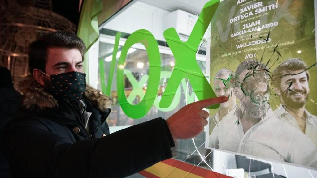 García-Gallardo muestra el resultado a los ataques de la sede de VOX en Valladolid