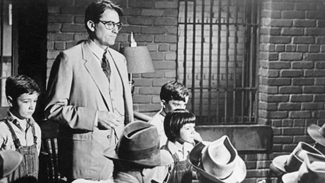 Un fotograma de 'Matar a un ruiseñor', la película de Robert Mulligan que supuso la adaptación cinematográfica de la novela de Harper Lee