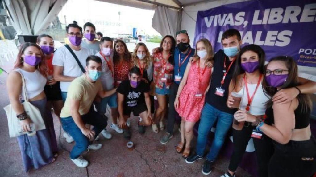 Miembros del Área Joven de Podemos Rivas.