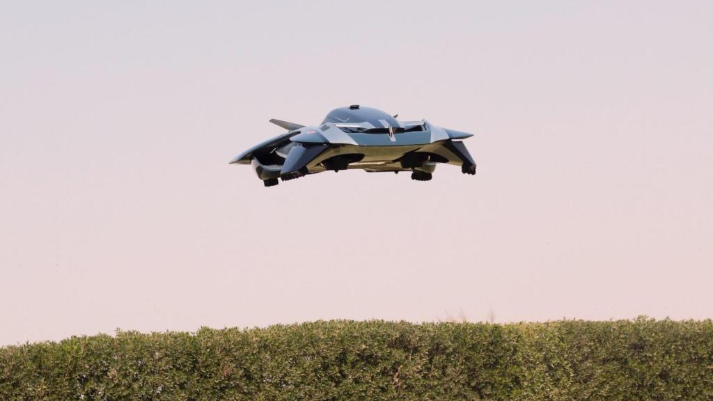 El coche volador Volar