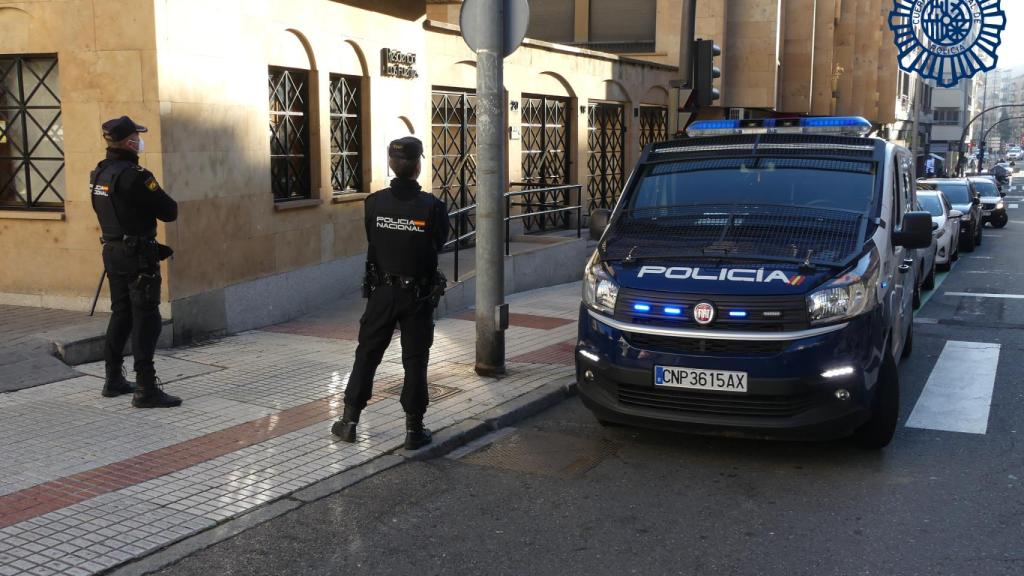 Registro del domicilio de la detenida