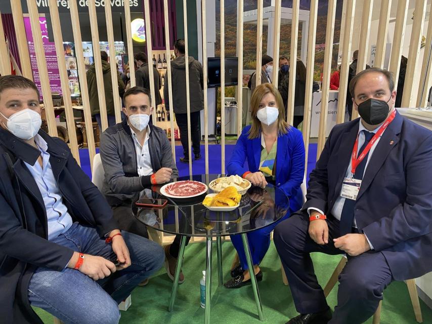 Pinhel visita el stand de Guijuelo