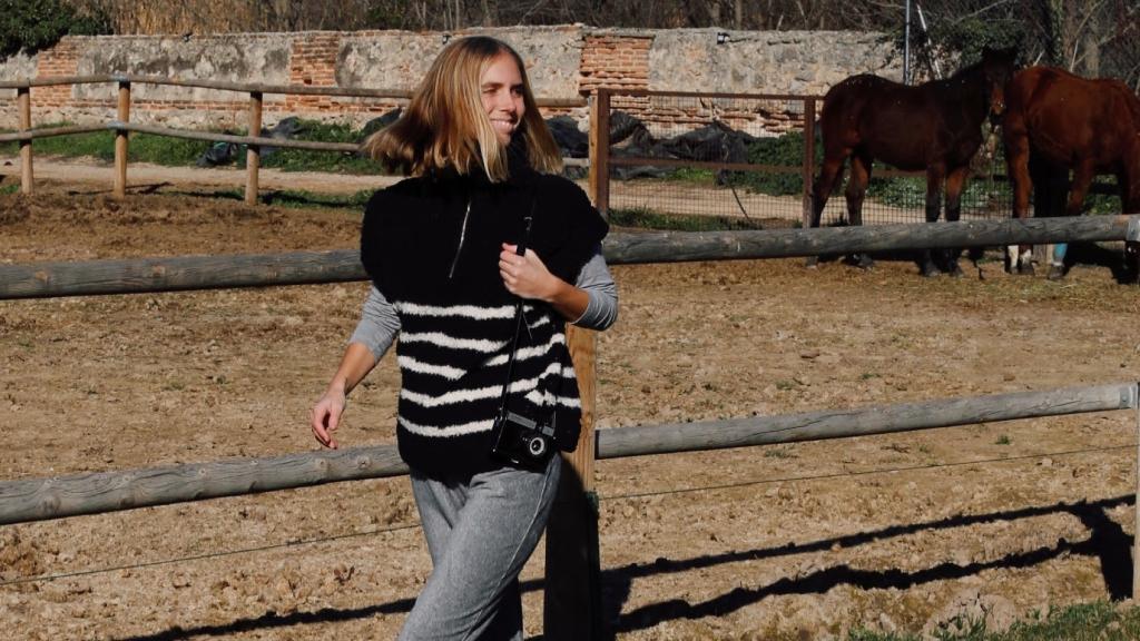 Lucía Bárcena con su 'total look' de Women'secret.
