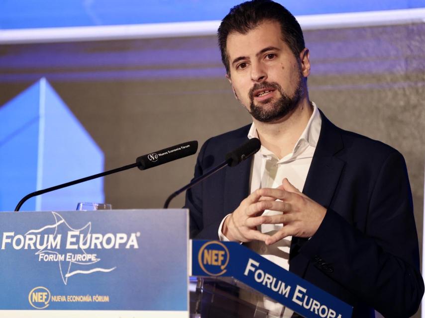 Luis Tudanca durante su intervención en el Forum Europa