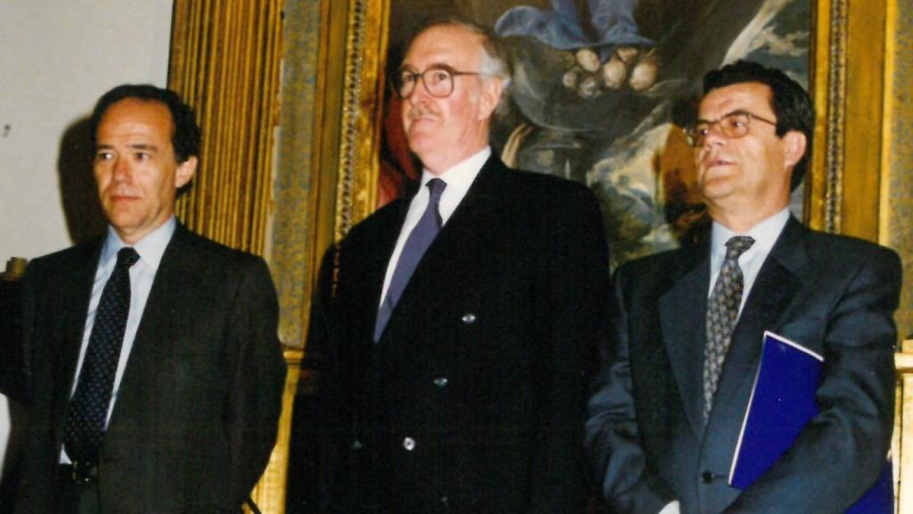 Jonathan Brown en el centro de la imagen.