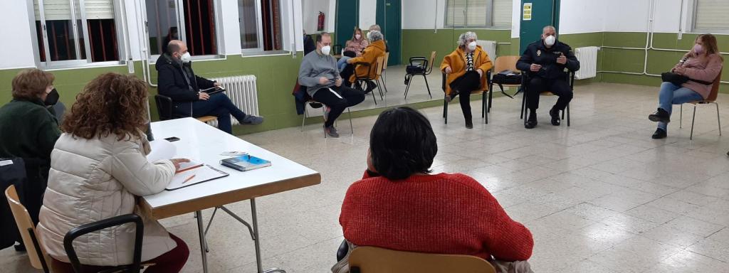 Reunión con los vecinos de Pizarrales y Barrio Blanco