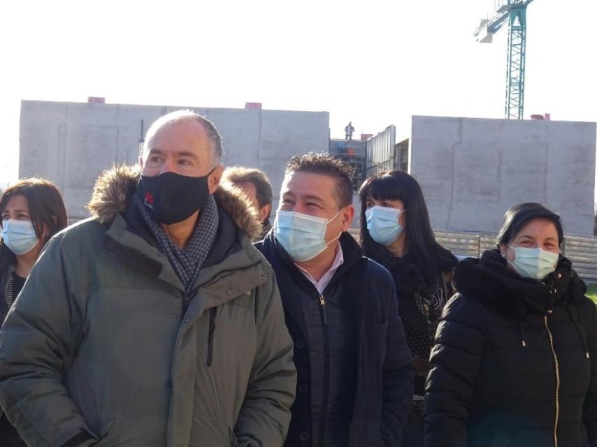 Luis Mariano Santos, en la visita a unas obras en León