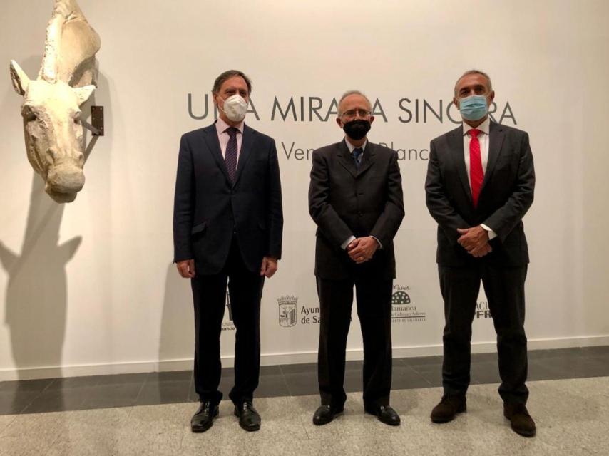 Inauguración de la muestra en la Sala de Exposiciones Santo Domingo