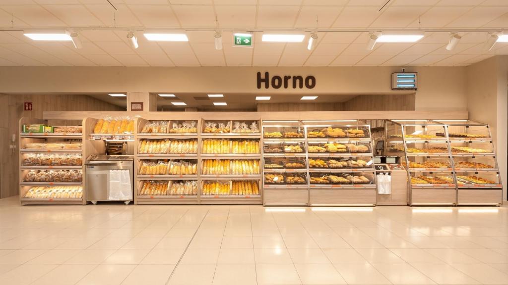Horno en un supermercado Mercadona.