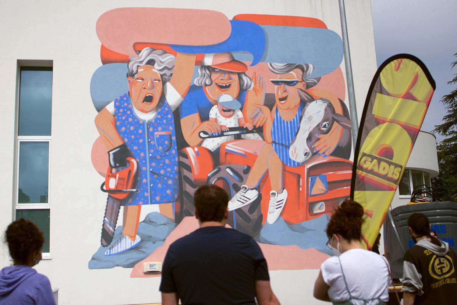 Intervención de @marinacapdevila en Teo (7H Cooperativa Cultural).