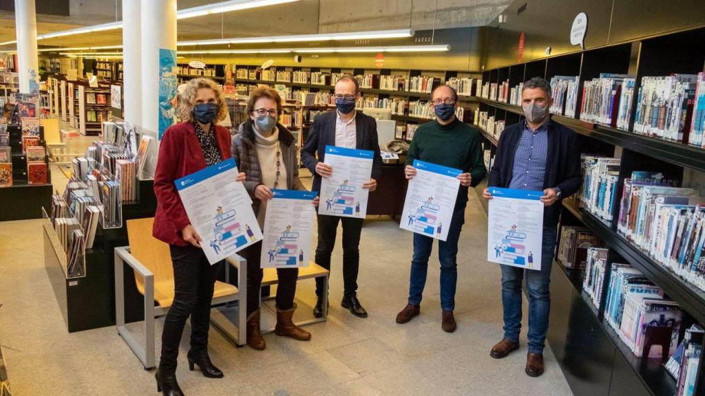 El secretario xeral de Cultura, Anxo M. Lorenzo, presenta el Calendario do Libro e da Lectura de Galicia 2022