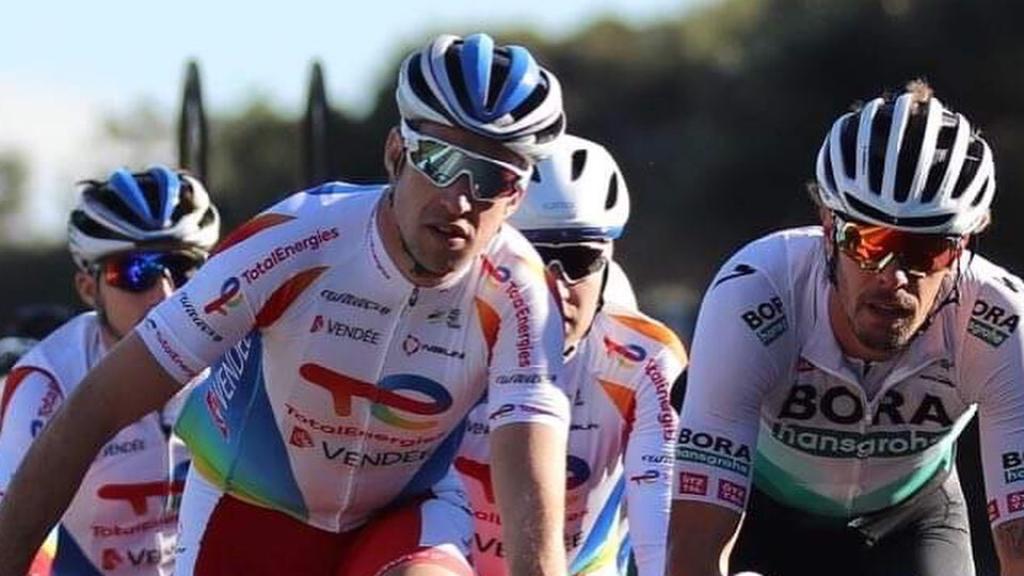 Alexandre Geniez, en su preparación con el Total Direct Energies en España.