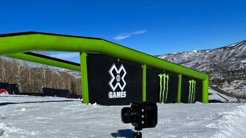 La retransmisión de los X Games de Aspes que concluyeron el pasado 23 de enero ha permitido a los clientes disfrutar de las piruetas de los deportistas como si estuvieran 'volando' junto a ellos.