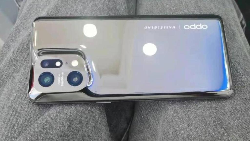 OPPO Find X5