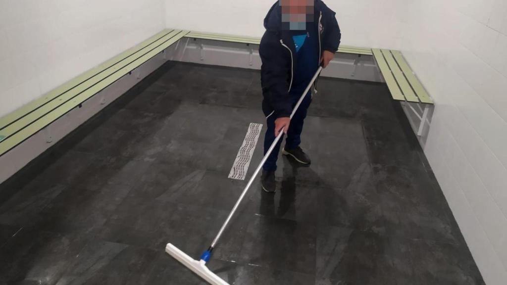 Problemas en los vestuarios de los campos de Visma.