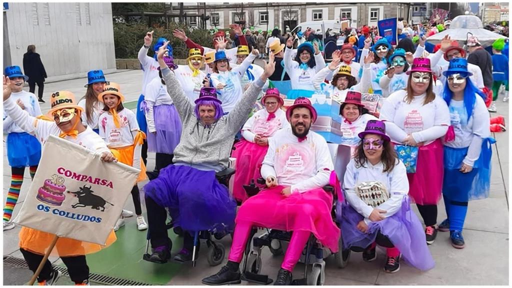 Comparsa inclusiva Os Colludos en 2020.