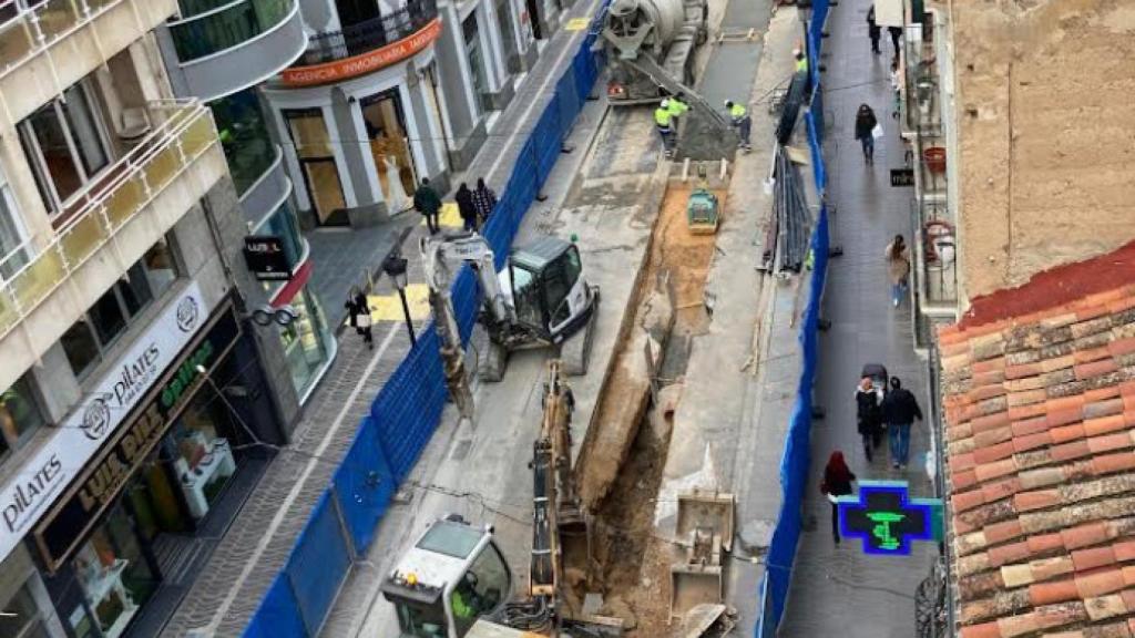 Obra en la calle Tesifonte Gallego de Albacete. Foto: Ayuntamiento de Albacete