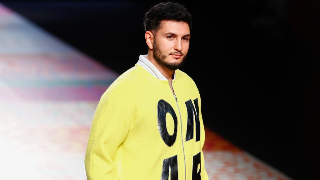 Omar Montes, durante el desfile de Ágatha Ruiz de la Prada.