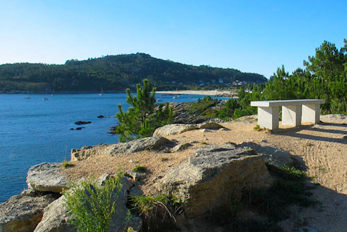 Senda litoral, zona de Areamilla. Foto: Concello de Cangas.