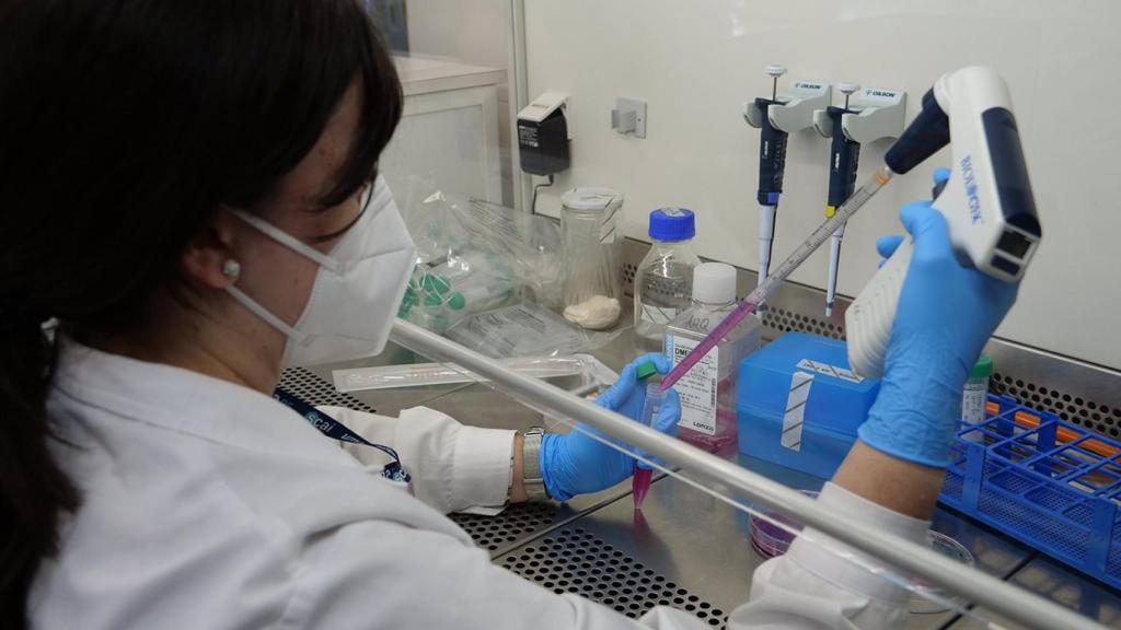 Una investigadora de la Universidad de Málaga.