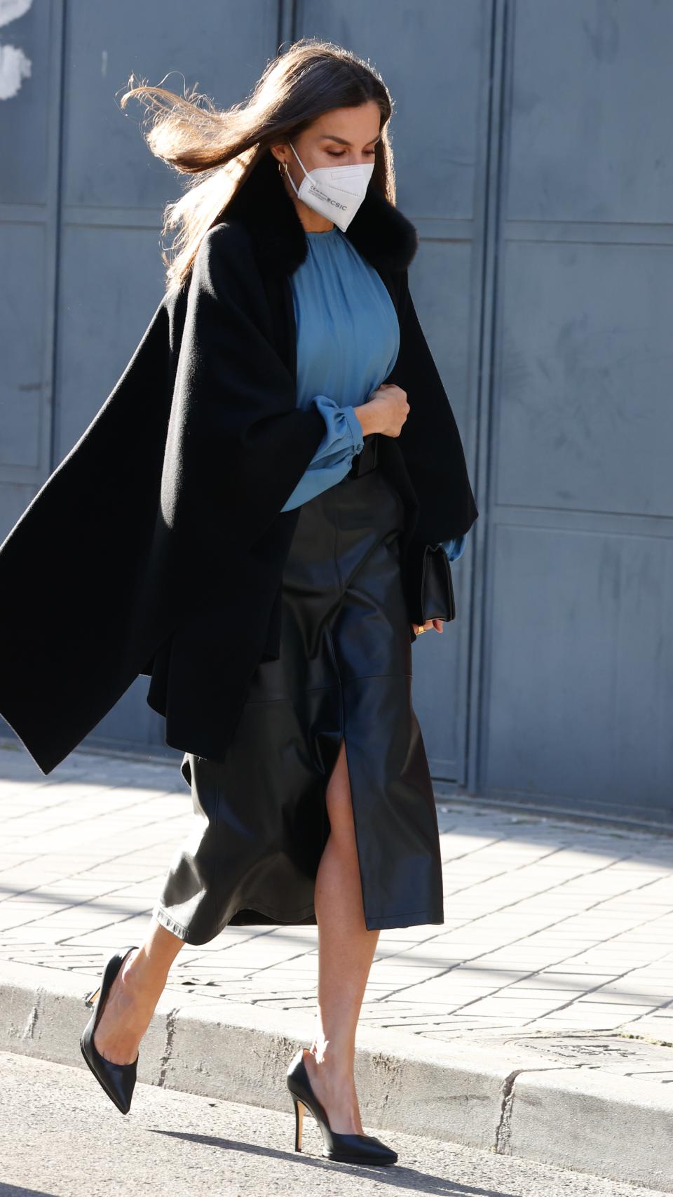 La abertura de la falda de Letizia ha llamado la atención.