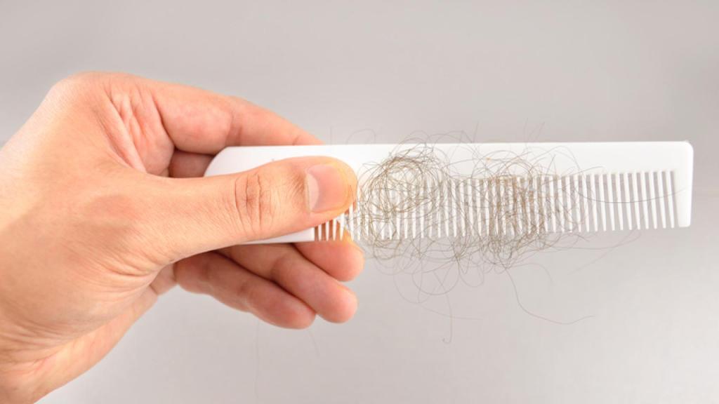 Tratamiento para recuperar el cabello perdido.