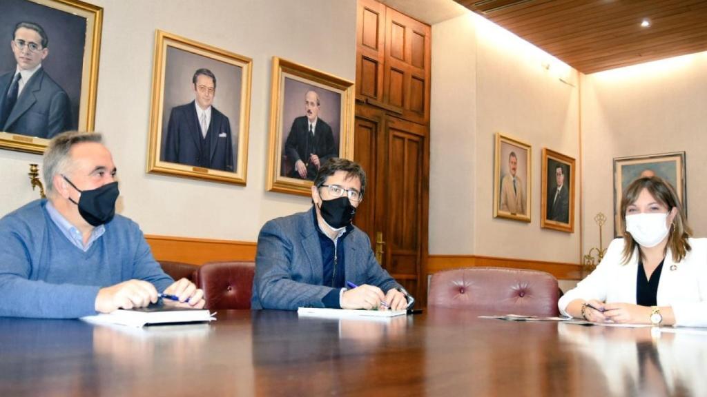 Reunión entre Diputación de Albacete y Geacam. Foto: Diputación de Albacete