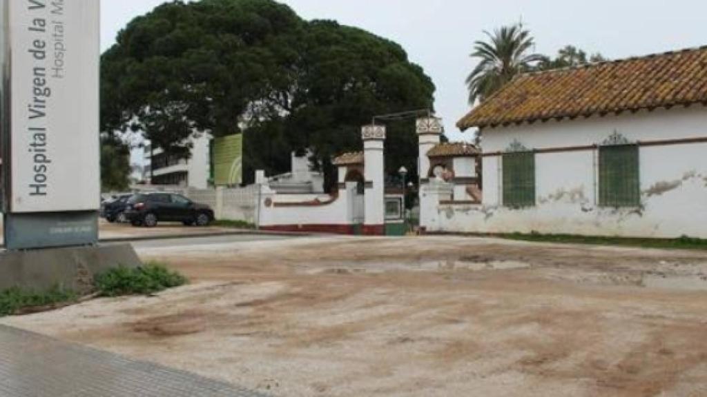 Entrada al Hospital Marítimo de Torremolinos, en Málaga.