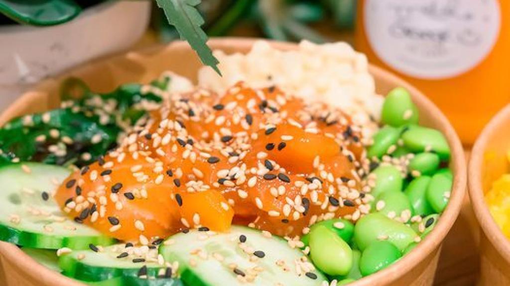 Uno de los plantos de Mahalo Poké.