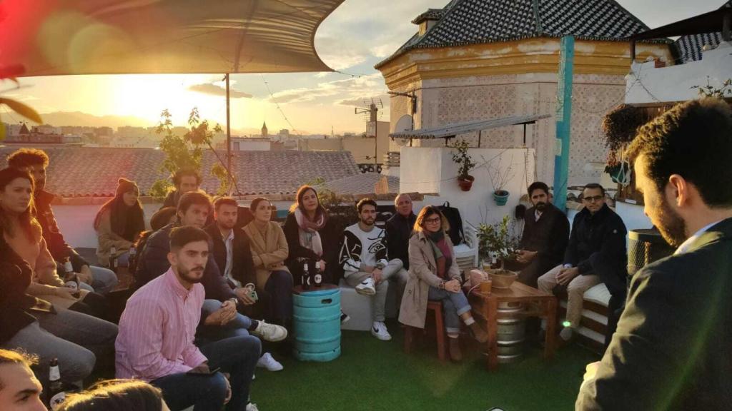 Imagen de archivo de la primera edición de Outstandings.